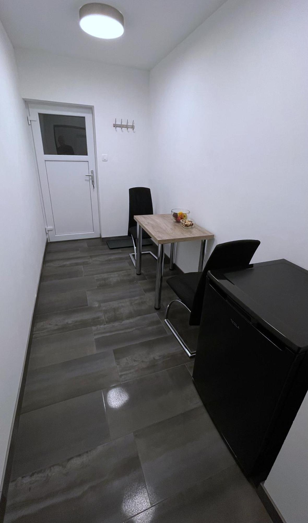 Roses Apartment Prijeten Apartma Za Dve Osebi Mengeš Exterior foto